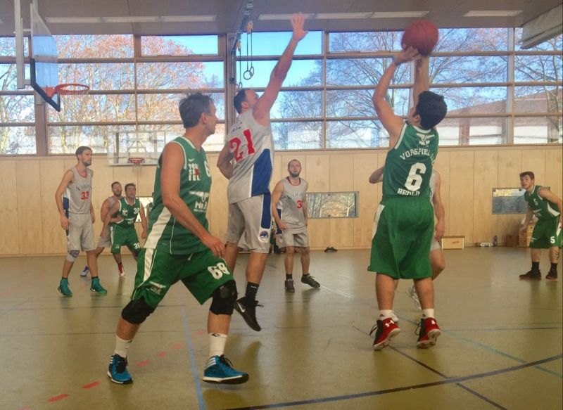 files/vorspiel_ssl_bln/bilder/news_events/2016-11 Basketball-Freizeitliga_Gernot.JPG