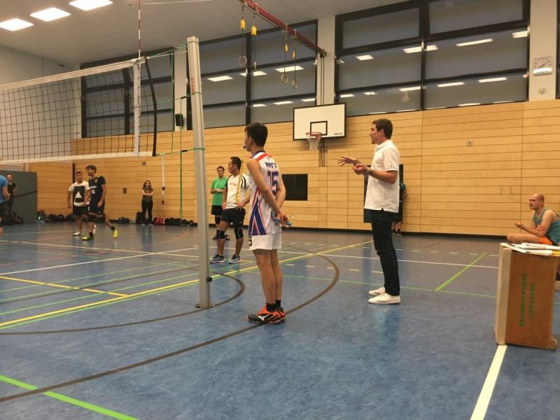 files/vorspiel_ssl_bln/bilder/news_events/Volleyball_Schiedsrichterlehrgang_2016_kl.jpg