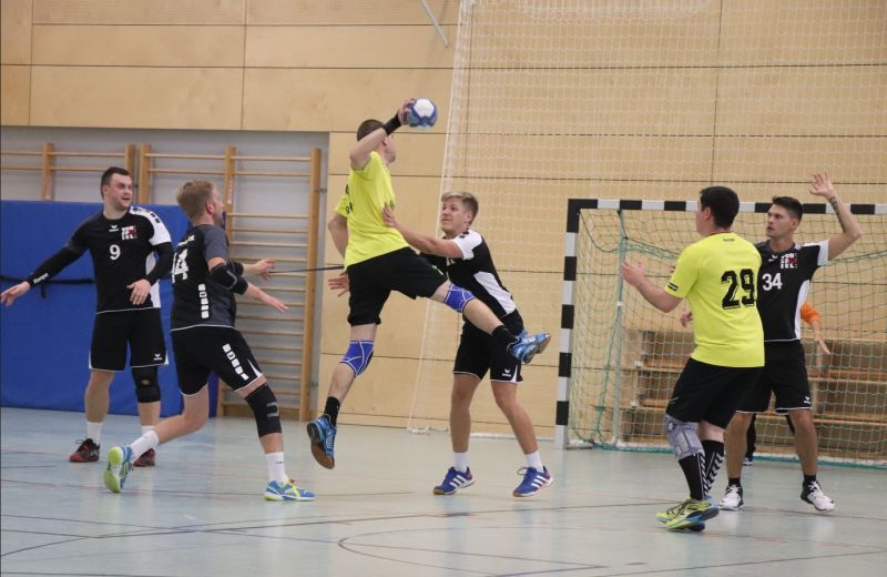 tl_files/vorspiel_ssl_bln/bilder/news_events/2018-09 Handball-Liga.JPG tl_files/vorspiel_ssl_bln/bilder/news_events/2018-09 Handball-Liga.JPG